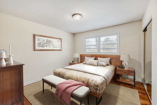 1630 Maple Lane, Elgin, IL 60123