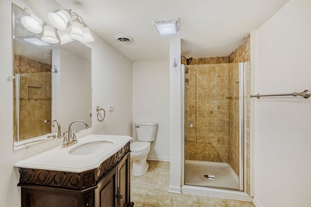 1630 Maple Lane, Elgin, IL 60123