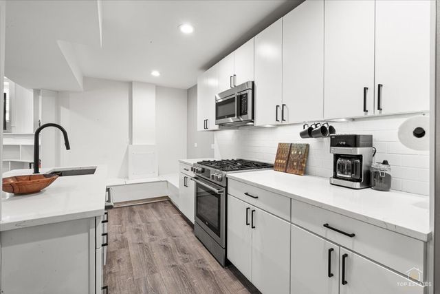 3432 W Belden Avenue G, Chicago, IL 60647
