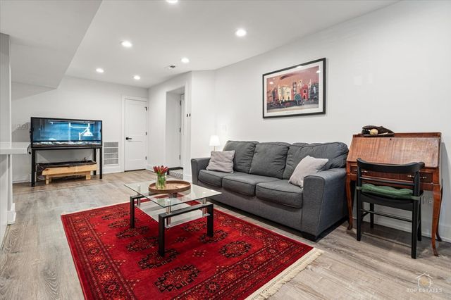 3432 W Belden Avenue G, Chicago, IL 60647