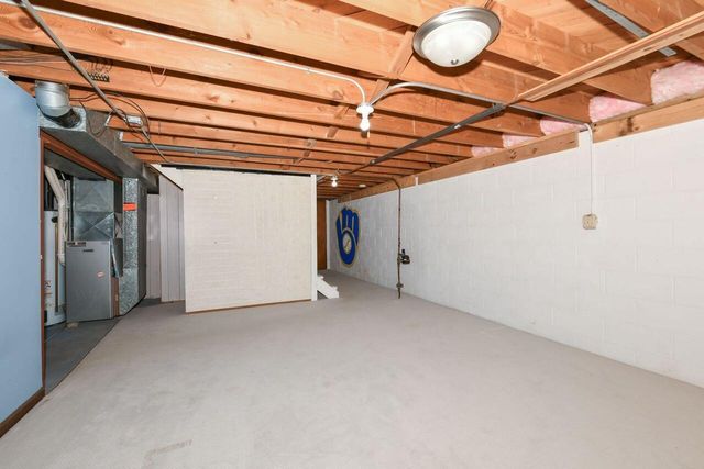 8635 N 53rd STREET, Brown Deer, WI 53223