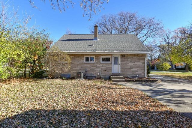 8635 N 53rd STREET, Brown Deer, WI 53223