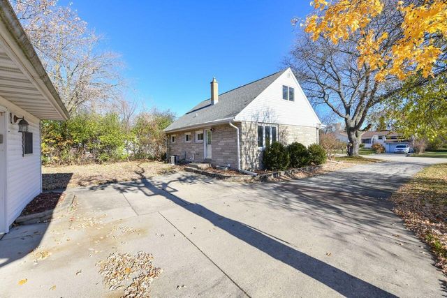 8635 N 53rd STREET, Brown Deer, WI 53223