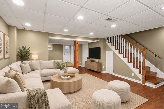 8420 LOCH RAVEN BLVD, Baltimore, MD 21286