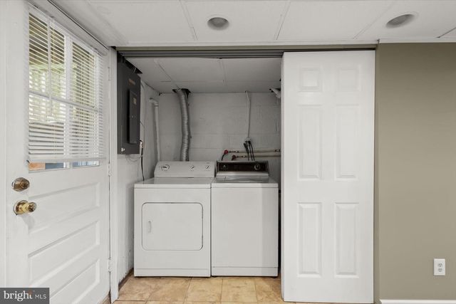 8420 LOCH RAVEN BLVD, Baltimore, MD 21286