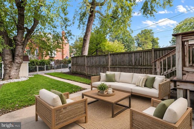 8420 LOCH RAVEN BLVD, Baltimore, MD 21286