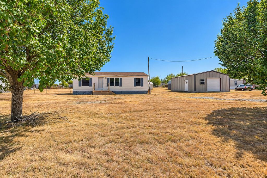 136 Private Road 4907, Haslet, TX 76052 — exterior