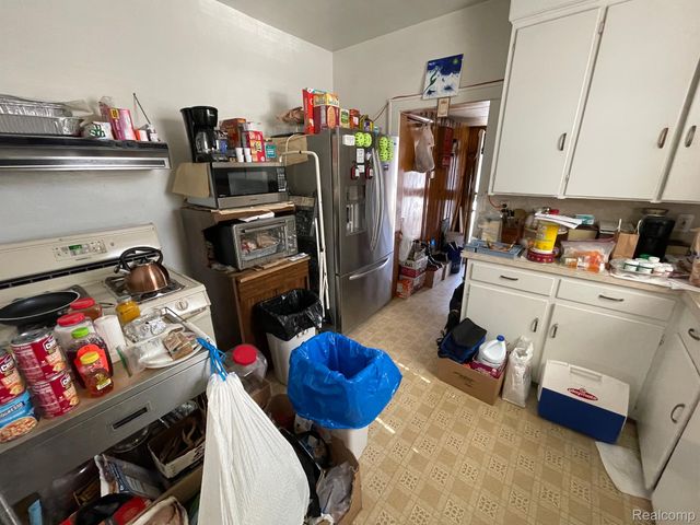 19312 DANBURY Street, Detroit, MI 48203