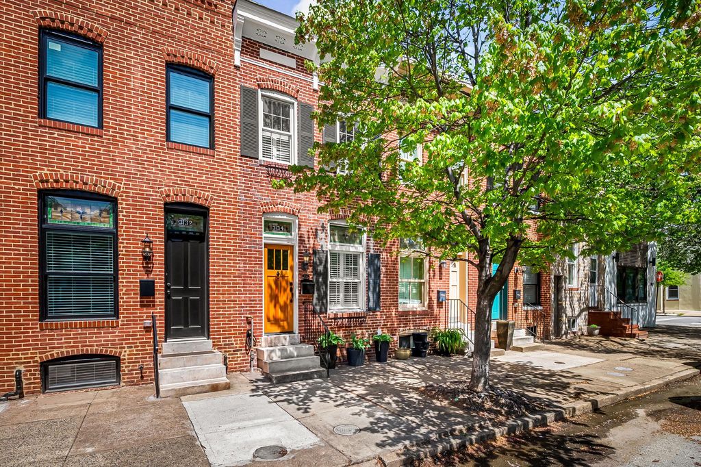 Image 1 of property listing at 3134 ELLIOTT ST, Baltimore, MD 21224