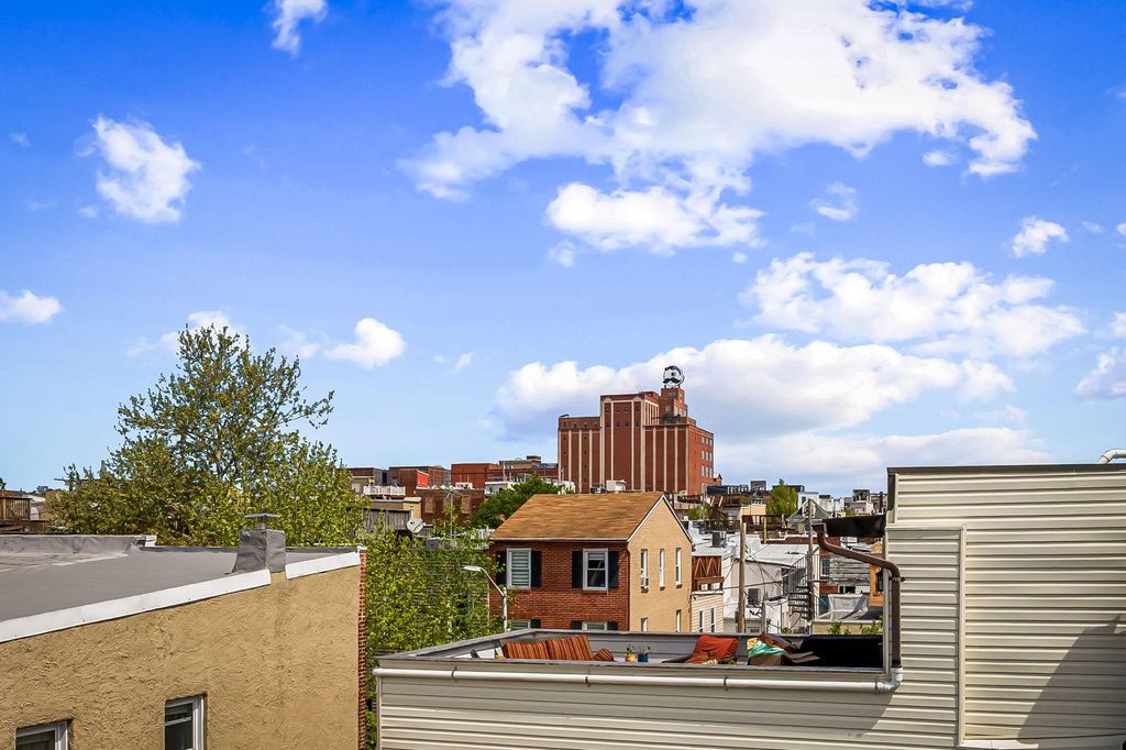 Image 27 of property listing at 3134 ELLIOTT ST, Baltimore, MD 21224