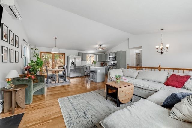 350 Water Street, Wakefield, MA 01880