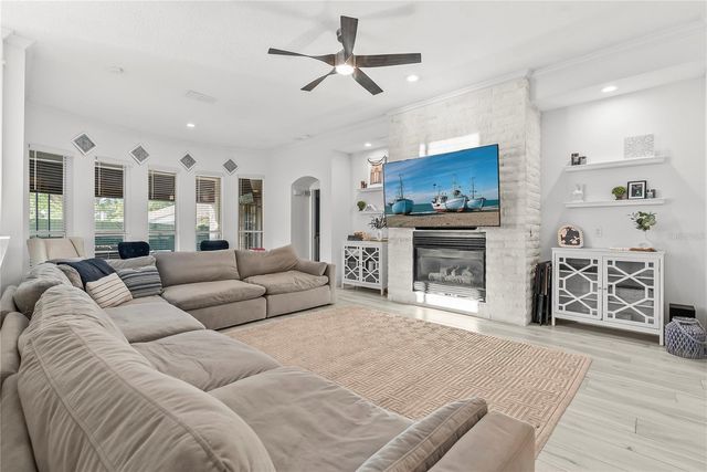 8039 SOLITAIRE COURT, Orlando, FL 32836