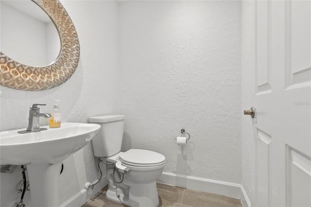 8039 SOLITAIRE COURT, Orlando, FL 32836
