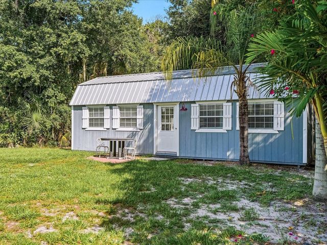3002 MONCRIEF AVE, North Port, FL 34286