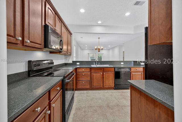 36 Sunbeam Dr, Bluffton, SC 29909