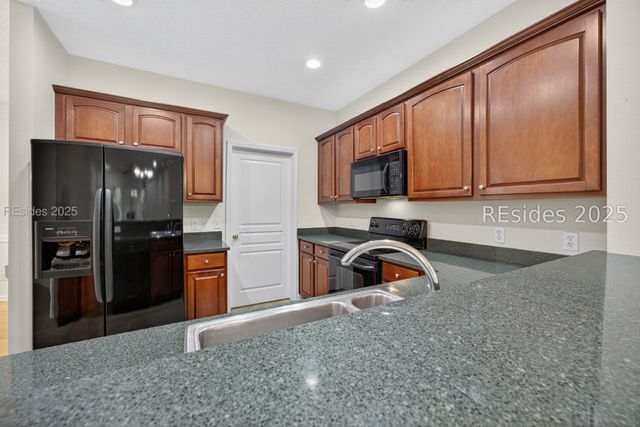 36 Sunbeam Dr, Bluffton, SC 29909