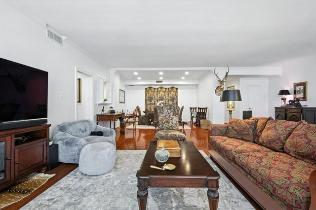 5200 Keller Springs Road 1322, Dallas, TX 75248