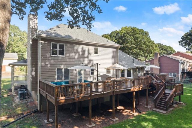 500 Senior Drive, Lawrenceville, GA 30044