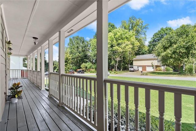 500 Senior Drive, Lawrenceville, GA 30044