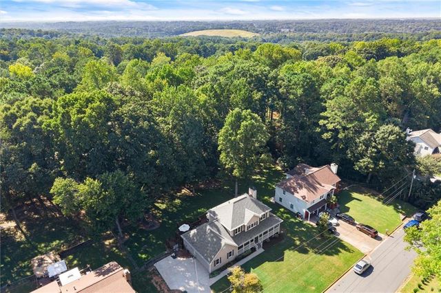 500 Senior Drive, Lawrenceville, GA 30044