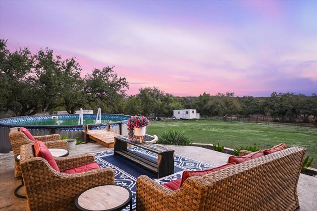 8305 OZARK DR, San Marcos, TX 78666