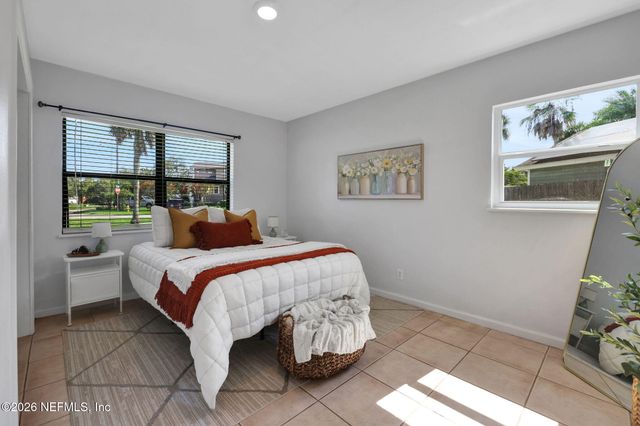 1103 PALM Circle, Jacksonville Beach, FL 32250
