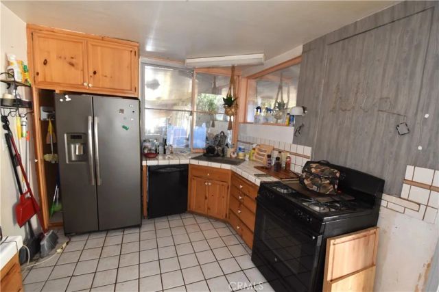 18487 Grand, Lake Elsinore, CA 92530
