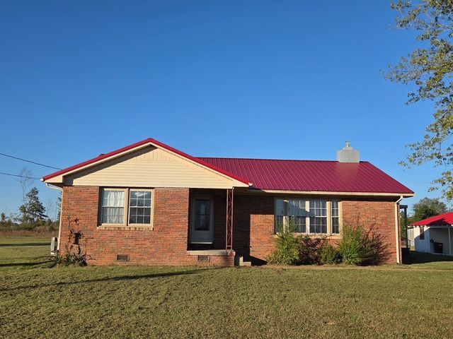 126 Dunn Rd, Leoma, TN 38468