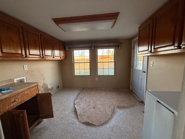 126 Dunn Rd, Leoma, TN 38468