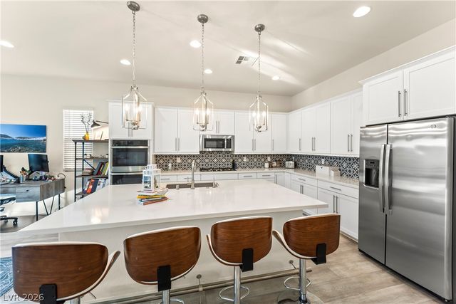 6033 Bugsy Street, North Las Vegas, NV 89081