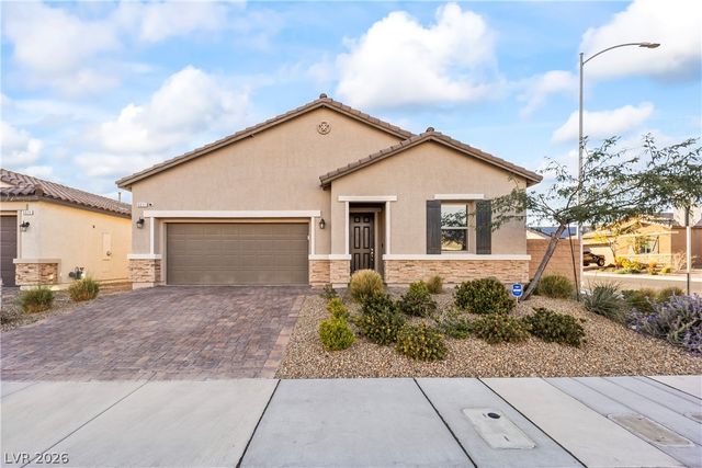 6033 Bugsy Street, North Las Vegas, NV 89081