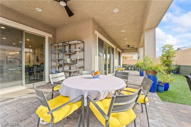 6033 Bugsy Street, North Las Vegas, NV 89081