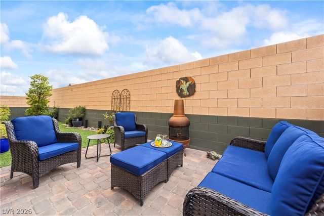 6033 Bugsy Street, North Las Vegas, NV 89081