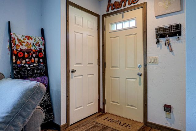 831 W GROVE STREET, Appleton, WI 54915
