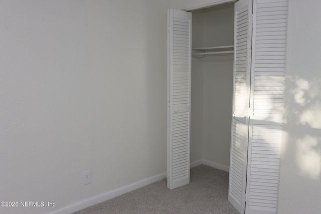 8424 LINCREST Drive W, Jacksonville, FL 32208