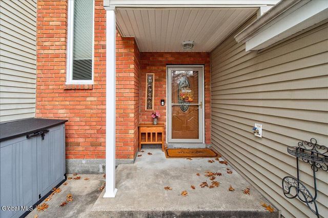 22 E Haystack Road, Clifton Park, NY 12065