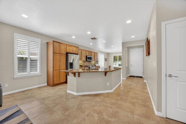 7401 Rothschild Ct, Elk Grove, CA 95757