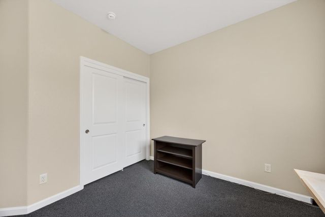 7401 Rothschild Ct, Elk Grove, CA 95757