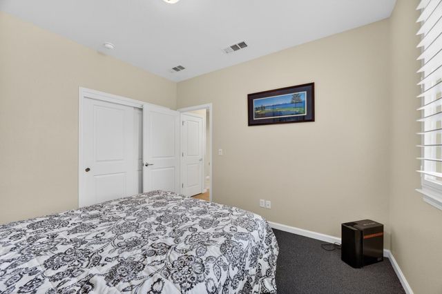 7401 Rothschild Ct, Elk Grove, CA 95757