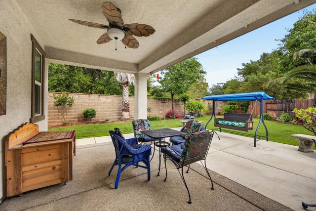 7401 Rothschild Ct, Elk Grove, CA 95757