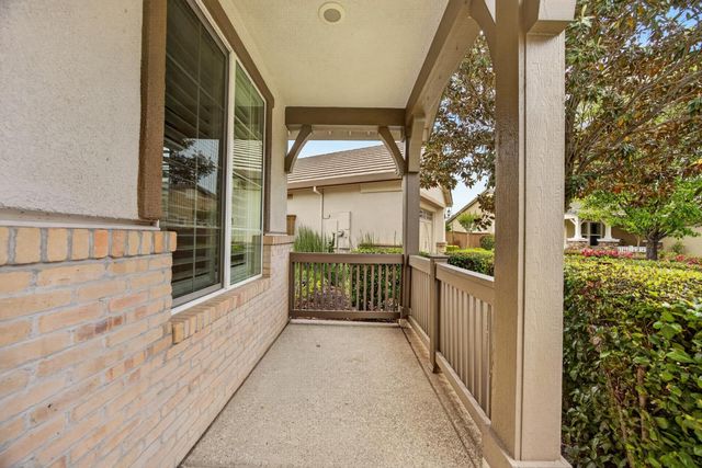 7401 Rothschild Ct, Elk Grove, CA 95757