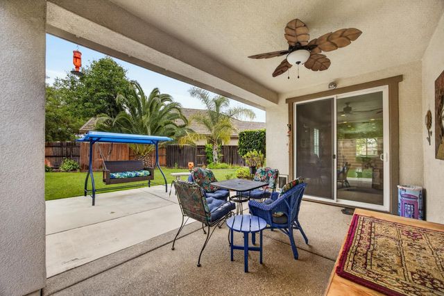 7401 Rothschild Ct, Elk Grove, CA 95757