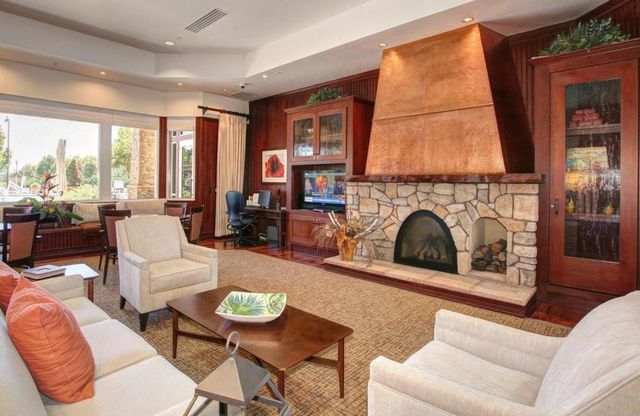 7401 Rothschild Ct, Elk Grove, CA 95757