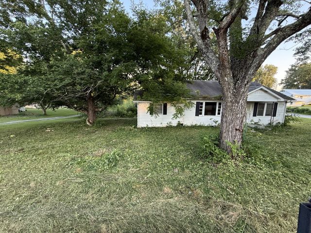 682 Hwy 68, Crossville, TN 38555