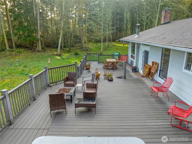 1881 Fort Nugent, Oak Harbor, WA 98277