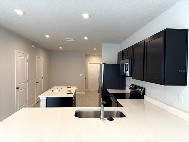 4612 OLD BLUSH STREET, Lakewood Ranch, FL 34211