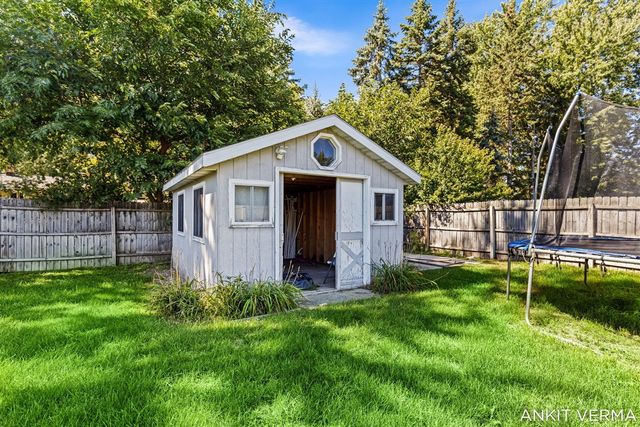 7439 Eastlane Avenue, Jenison, MI 49428
