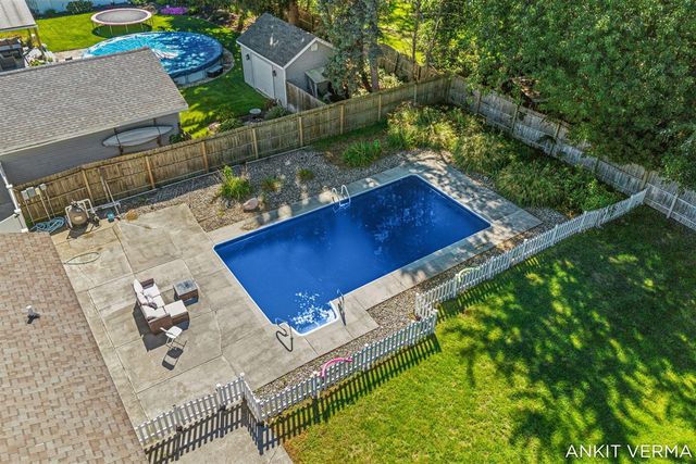 7439 Eastlane Avenue, Jenison, MI 49428