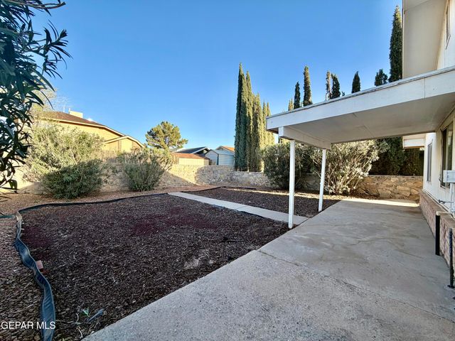 1808 LOANDA Lane, El Paso, TX 79928