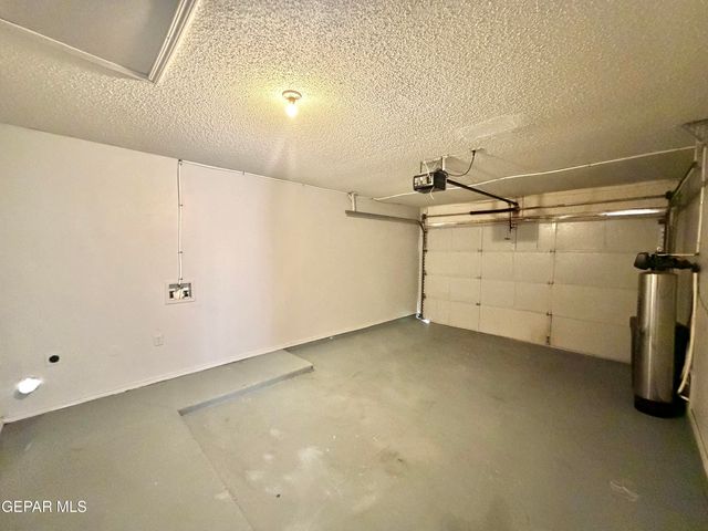 1808 LOANDA Lane, El Paso, TX 79928